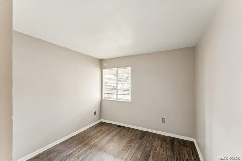 2181 S Troy Way Aurora CO 80014