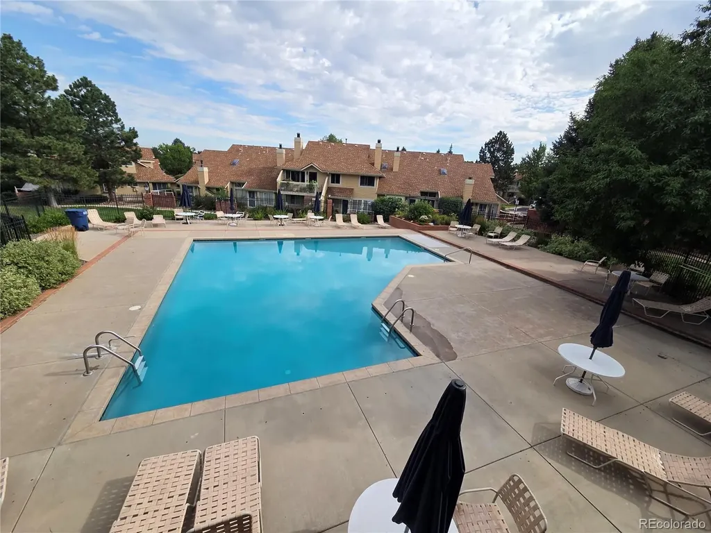 2181 S Troy Way Aurora CO 80014