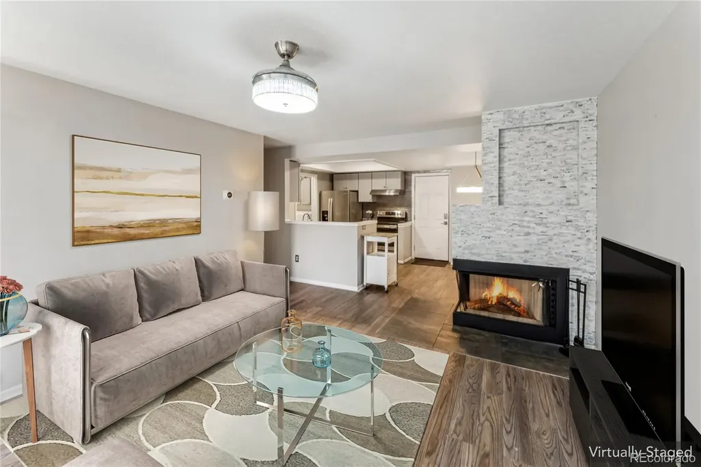 2181 S Troy Way Aurora CO 80014