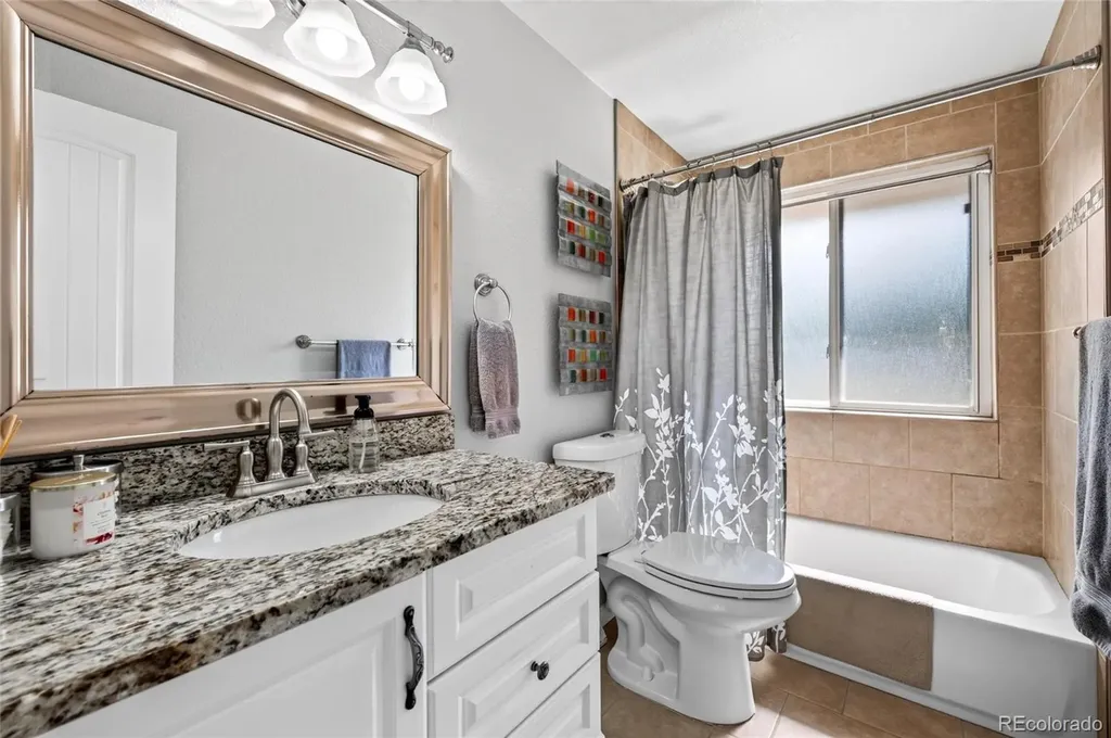 7513 Saulsbury Street Arvada CO 80003