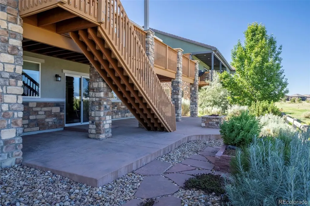16005 Quandary Loop Broomfield CO 80023