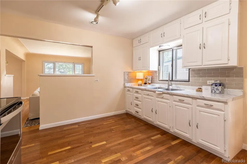 4077 S Washington Street Englewood CO 80113