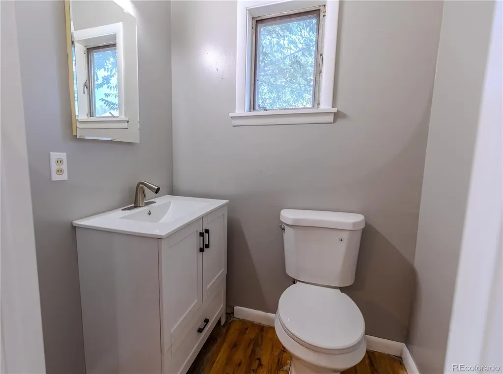4077 S Washington Street Englewood CO 80113