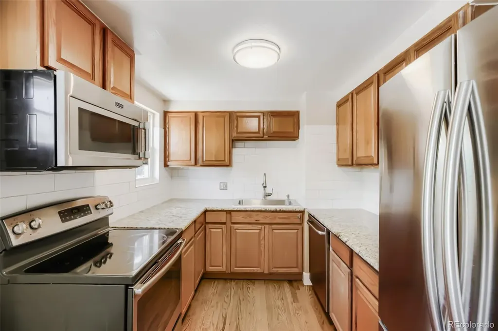 6937 W 53rd Place Arvada CO 80002