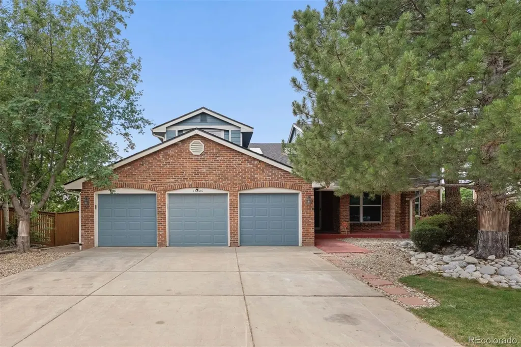 16526 E Alamo Place Centennial CO 80115