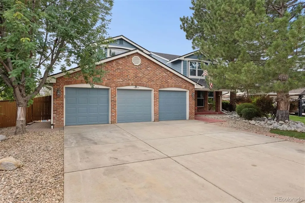 16526 E Alamo Place Centennial CO 80115
