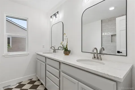 16526 E Alamo Place Centennial CO 80115