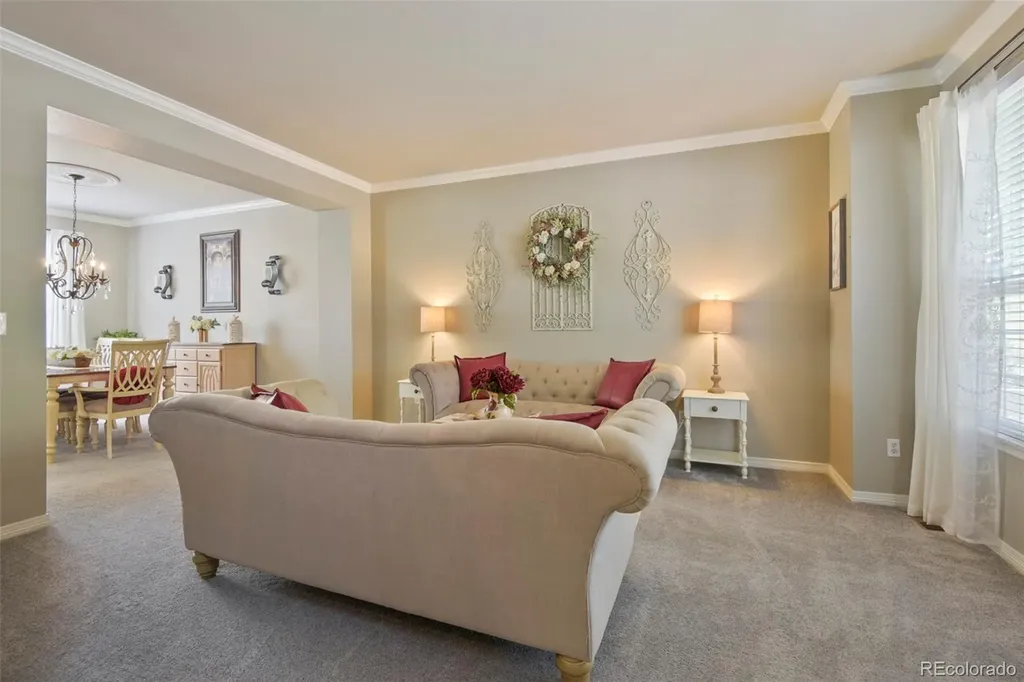 9917 Hawthorne Street Highlands Ranch CO 80126
