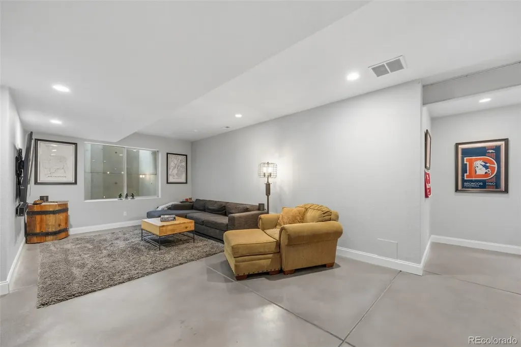 2614 S Kilmer Street Denver CO 80228