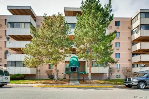 1011 S Ironton Street Aurora CO 80012