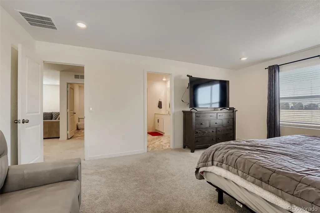 46557 Sunrise Court Bennett CO 80102