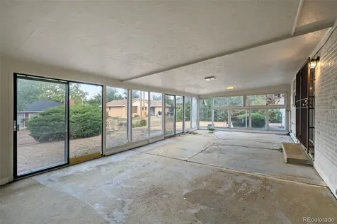 442 Titan Court Aurora CO 80011
