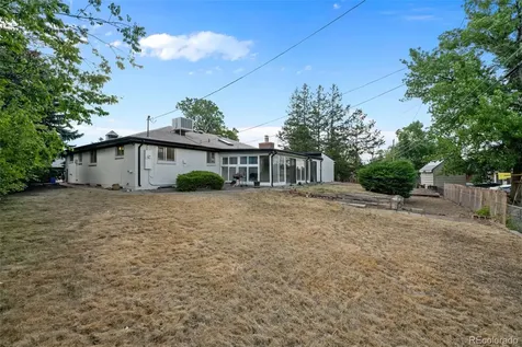 442 Titan Court Aurora CO 80011