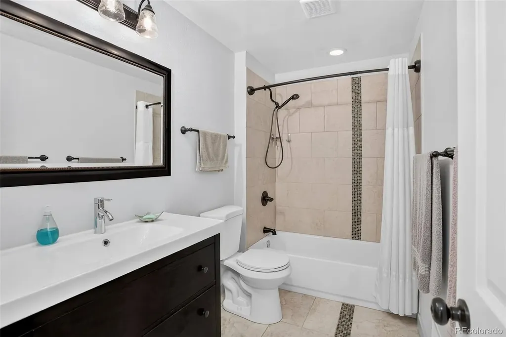 901 S Locust Street Denver CO 80224