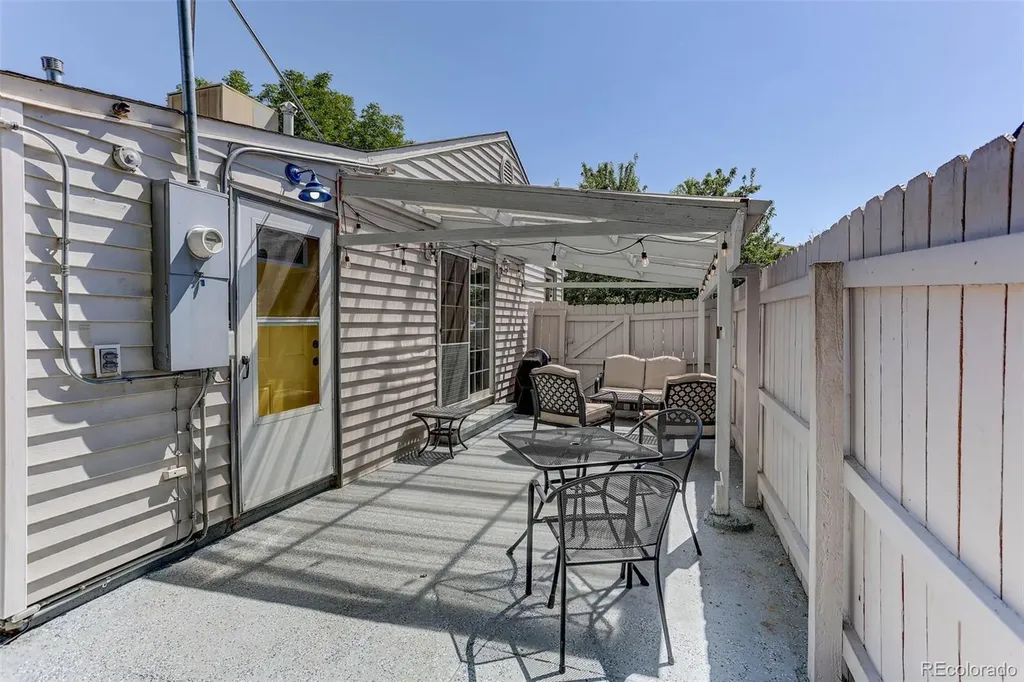 901 S Locust Street Denver CO 80224