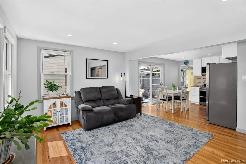 901 S Locust Street Denver CO 80224