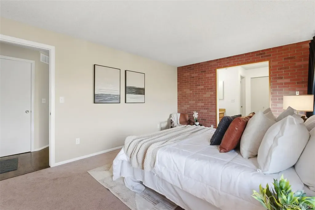 5321 W 76th Avenue Arvada CO 80003