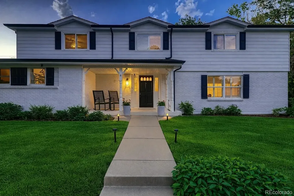 Denver CO, 8709 E Kenyon Avenue