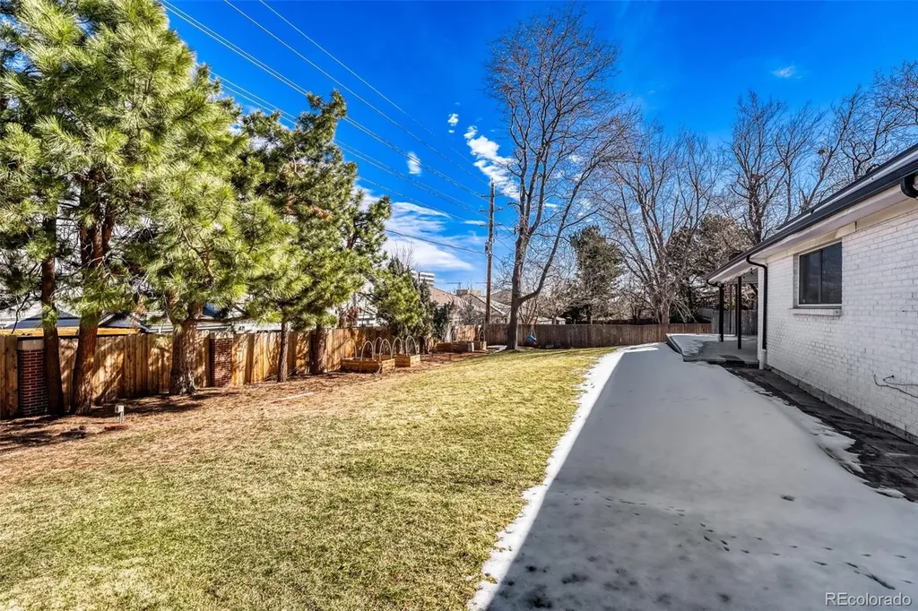 8709 E Kenyon Avenue Denver CO 80237