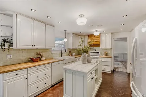 8709 E Kenyon Avenue Denver CO 80237