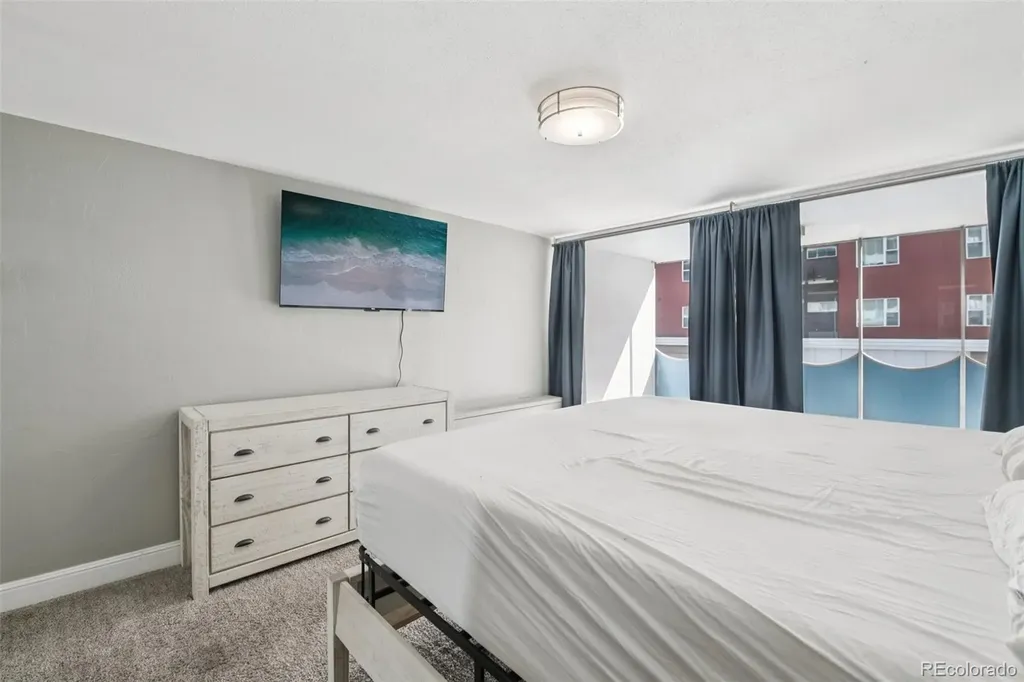 1155 N Ash Street Denver CO 80220