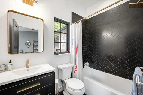 1055 S Cove Way Denver CO 80209