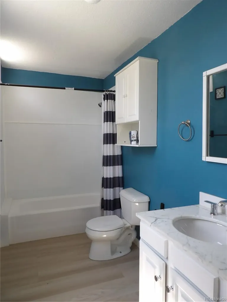 324 Lewis Avenue La Junta CO 81050