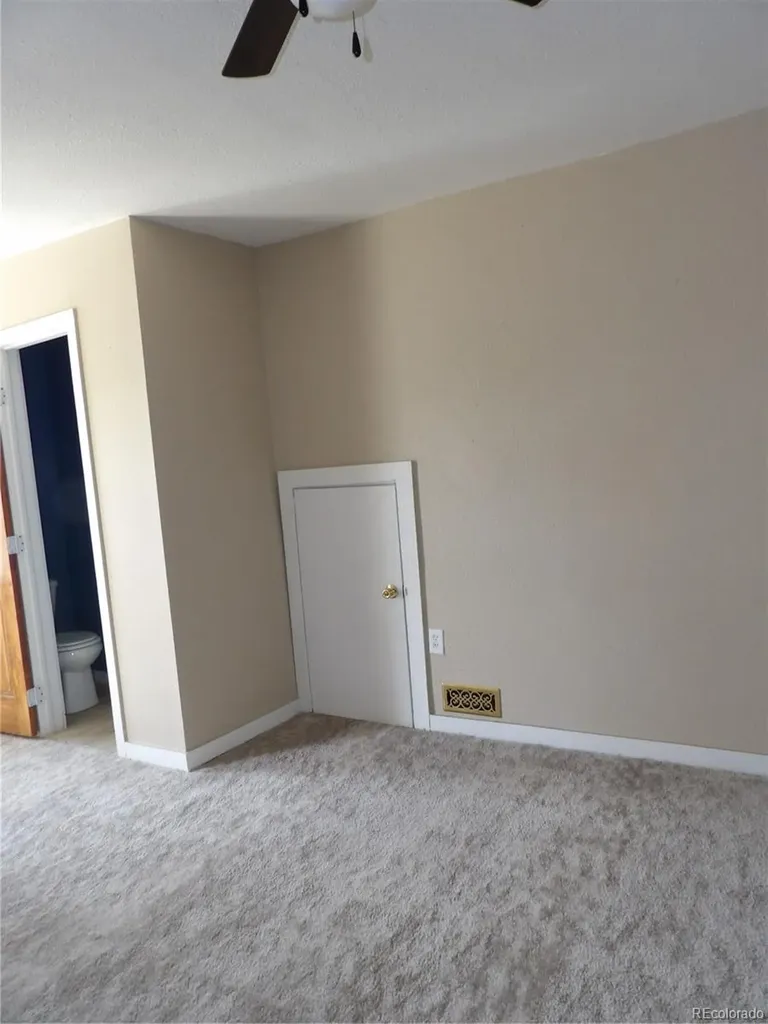324 Lewis Avenue La Junta CO 81050