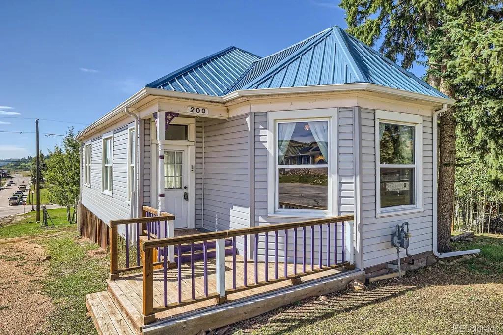 200 W Eaton Avenue Cripple Creek CO 80813
