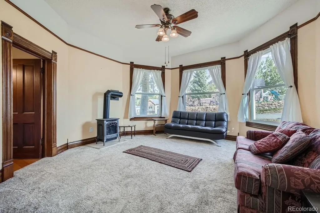 200 W Eaton Avenue Cripple Creek CO 80813