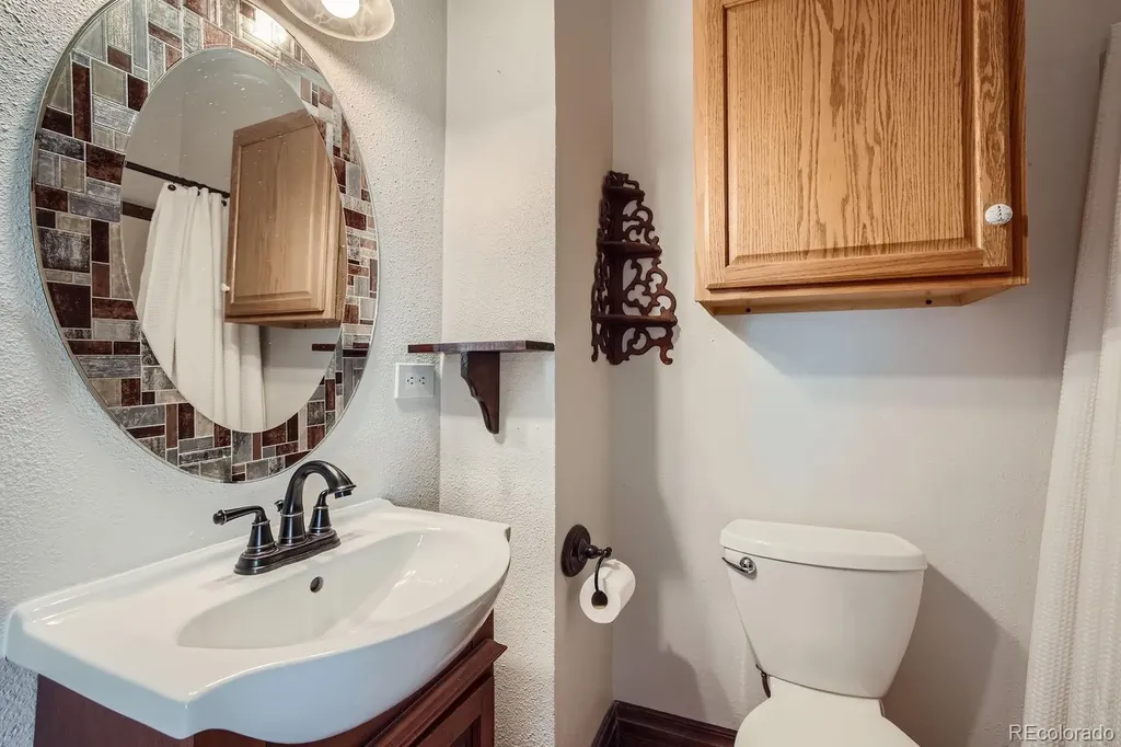 200 W Eaton Avenue Cripple Creek CO 80813
