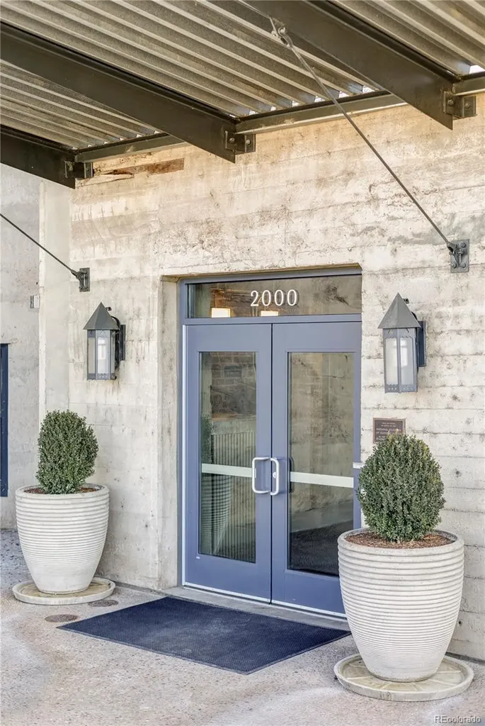 2000 Little Raven Street Denver CO 80202