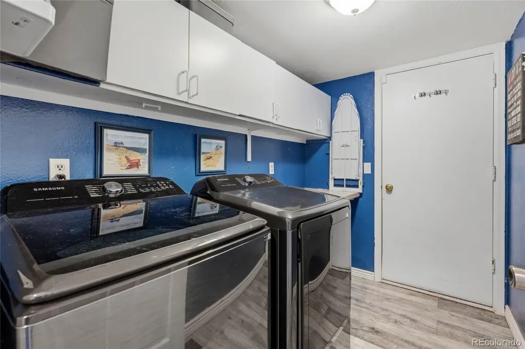 768 Huntington Place Highlands Ranch CO 80126