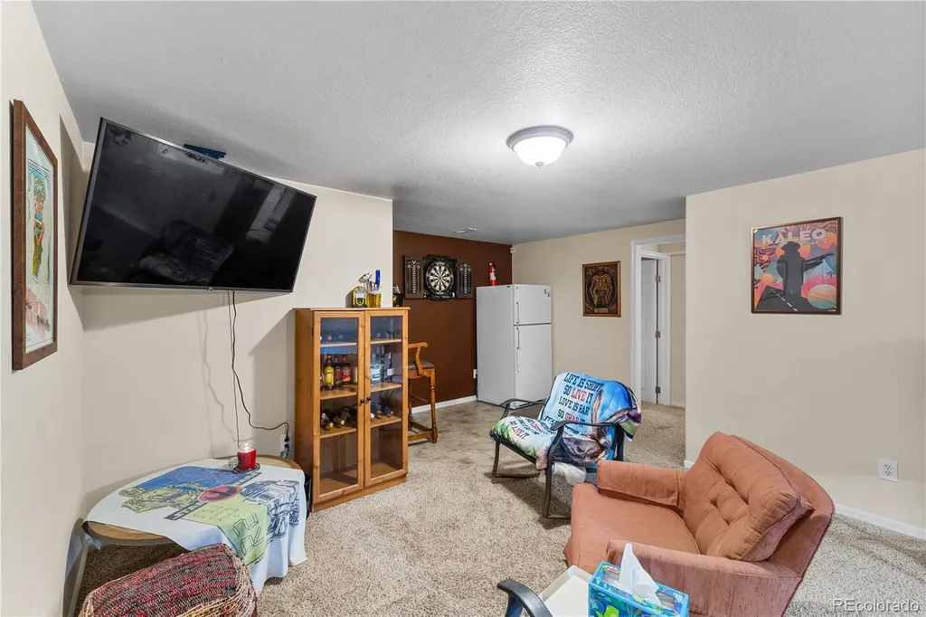 17556 Margil Road Mead CO 80542