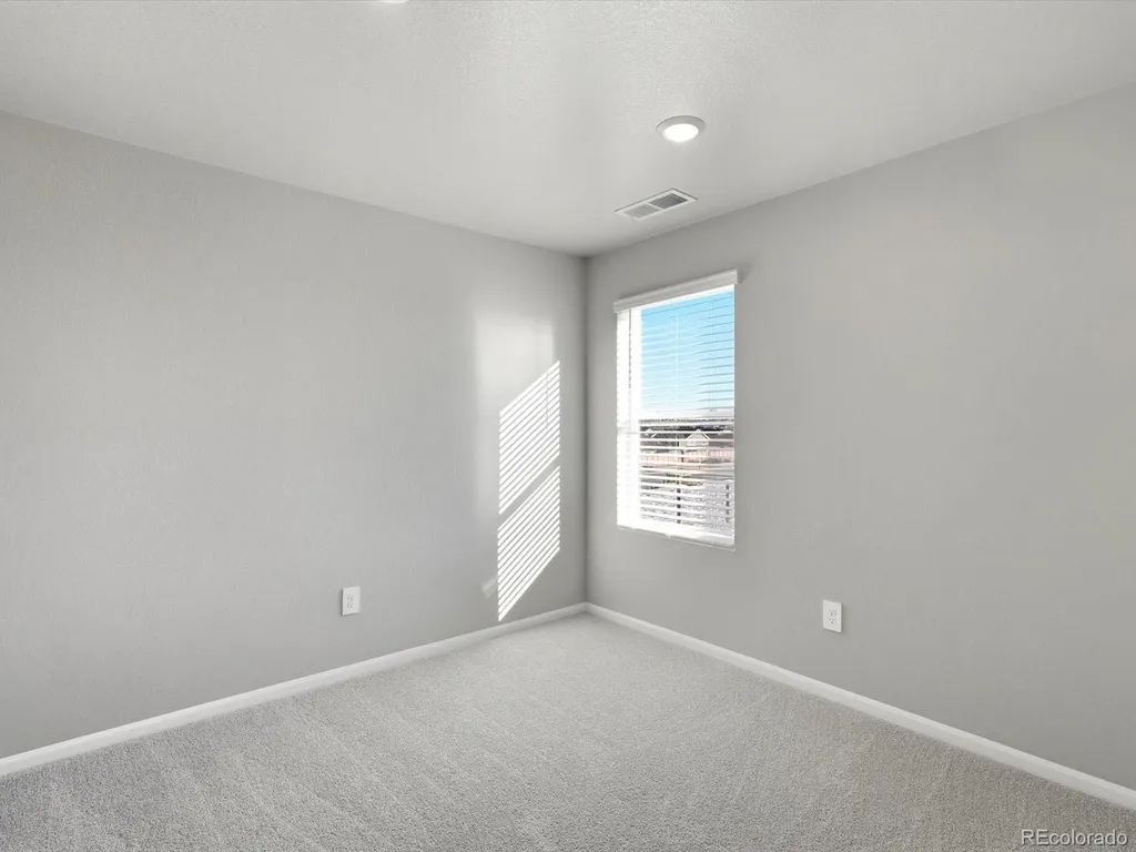 2242 E 164th Avenue Thornton CO 80602