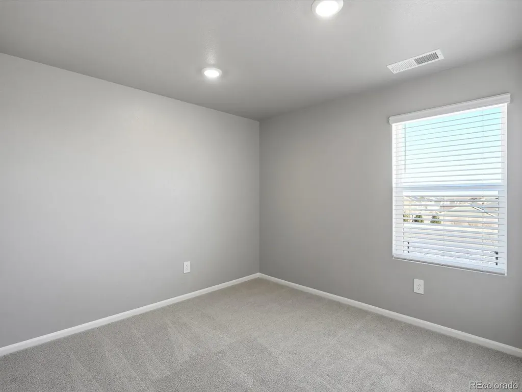 2242 E 164th Avenue Thornton CO 80602
