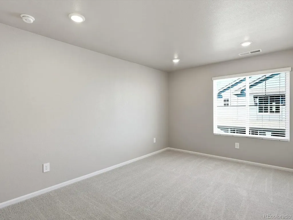2242 E 164th Avenue Thornton CO 80602