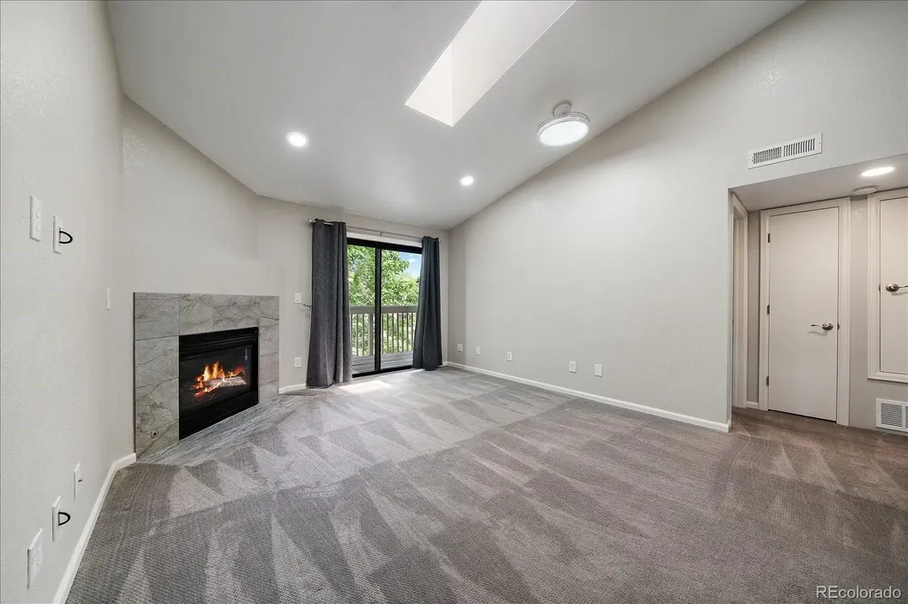 10293 E Peakview Avenue Englewood CO 80111
