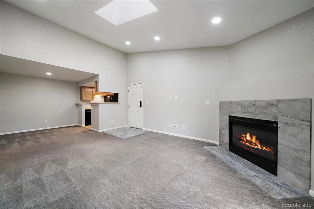 10293 E Peakview Avenue Englewood CO 80111