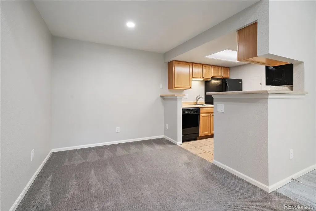 10293 E Peakview Avenue Englewood CO 80111