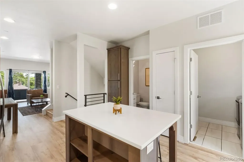 419 N Chestnut Street Colorado Springs CO 80905