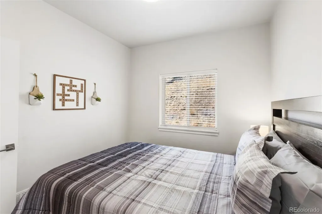 419 N Chestnut Street Colorado Springs CO 80905
