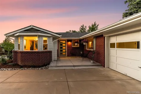 2560 Queen Street Lakewood CO 80215