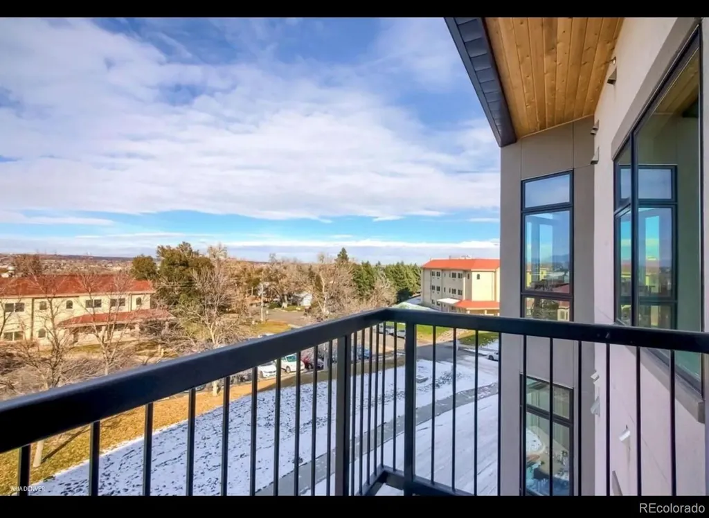 2876 W 53rd Avenue Denver CO 80221