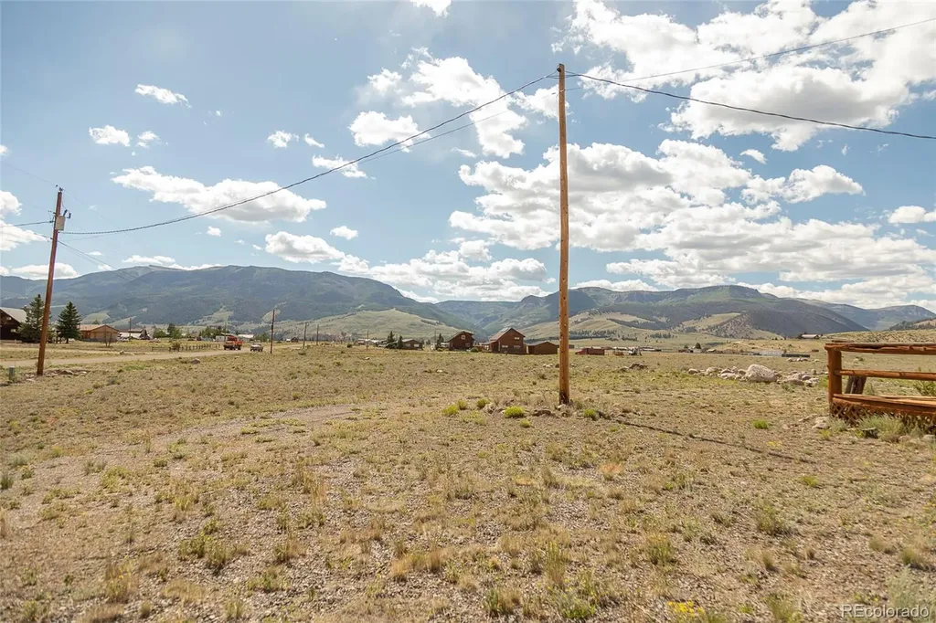 415 Ridge Drive Creede CO 81130