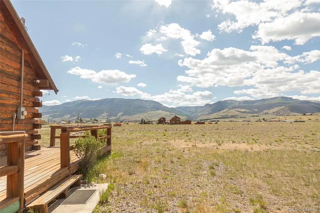 415 Ridge Drive Creede CO 81130