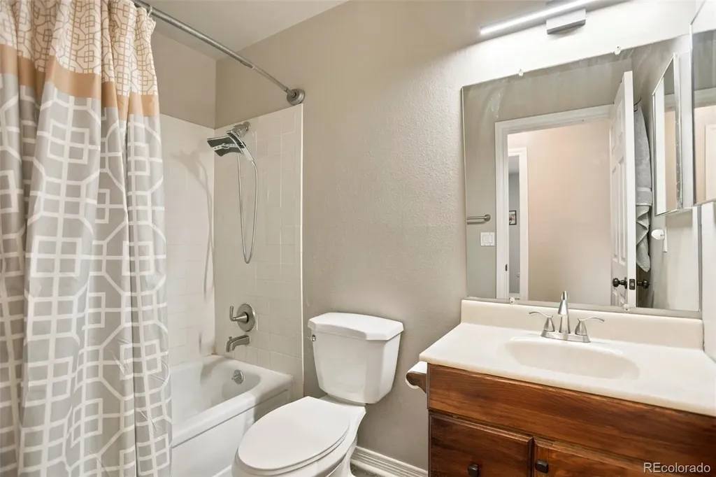 3964 S Idalia Street Aurora CO 80013