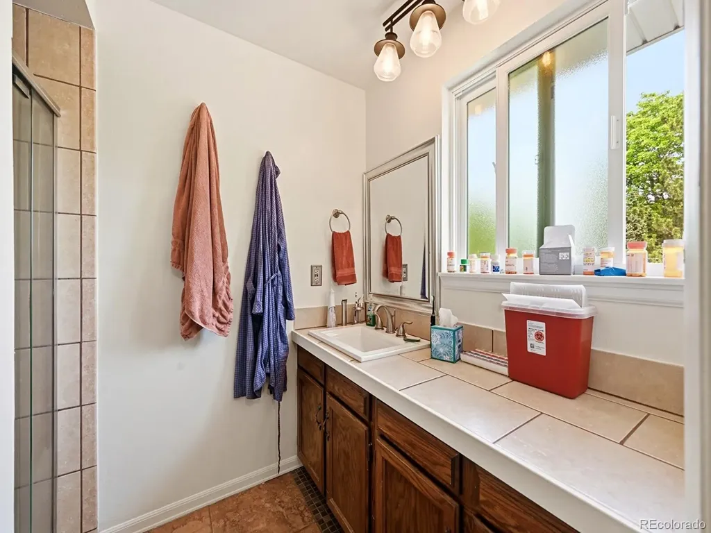 7649 W Frost Drive Littleton CO 80128