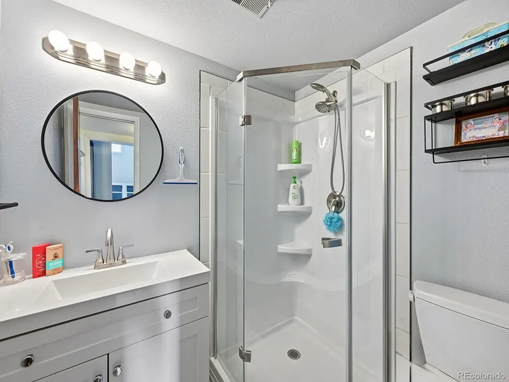 7649 W Frost Drive Littleton CO 80128