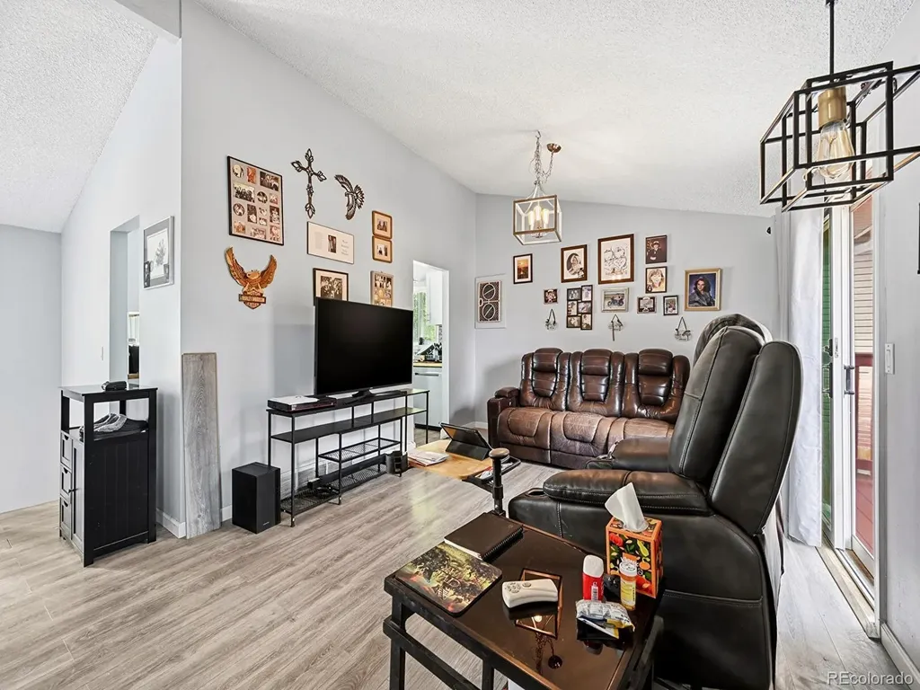 7649 W Frost Drive Littleton CO 80128